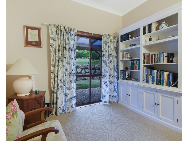 3 Jancy Court, Samford Valley QLD 4520