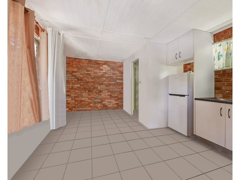17 Upper Camp Mountain, Camp Mountain QLD 4520