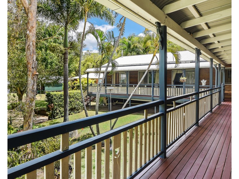 17 Upper Camp Mountain, Camp Mountain QLD 4520