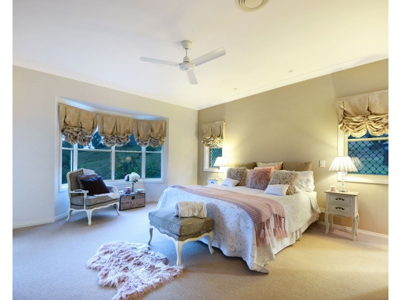 6 Norman Hansell Court, Highvale QLD 4520