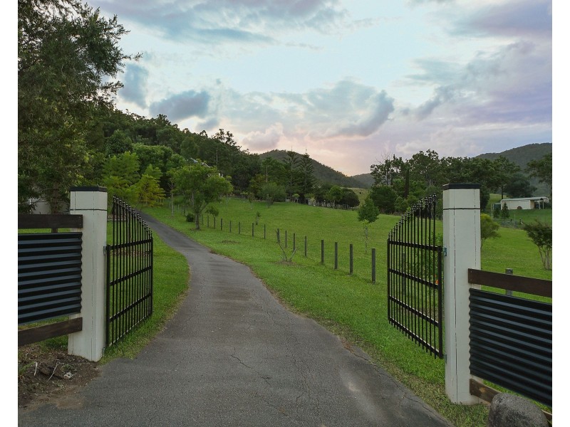 6 Norman Hansell Court, Highvale QLD 4520