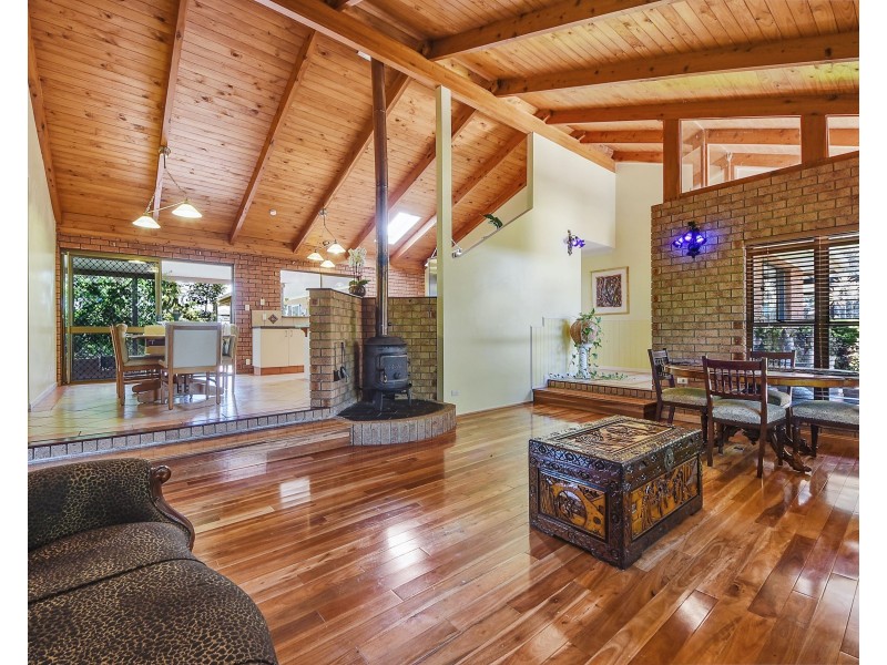 803 Eatons Crossing Road, Draper QLD 4520