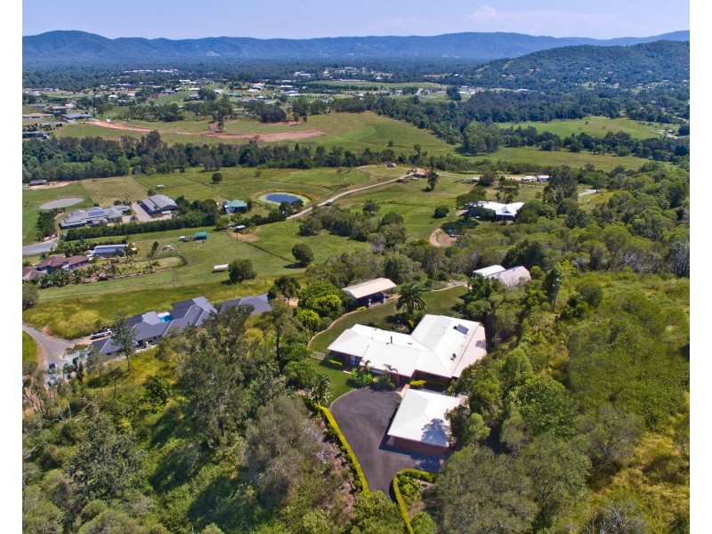 803 Eatons Crossing Road, Draper QLD 4520