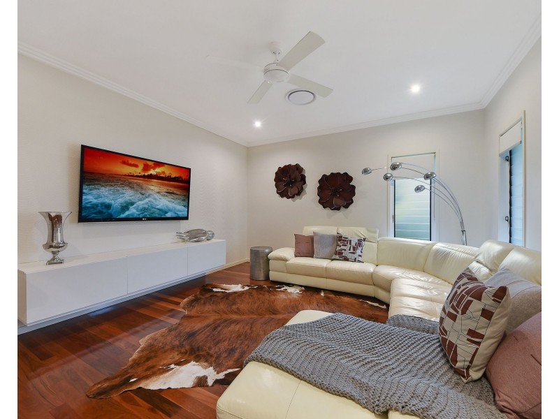 240 Foggs Road, Mount Samson QLD 4520