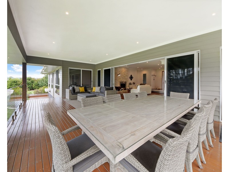 240 Foggs Road, Mount Samson QLD 4520