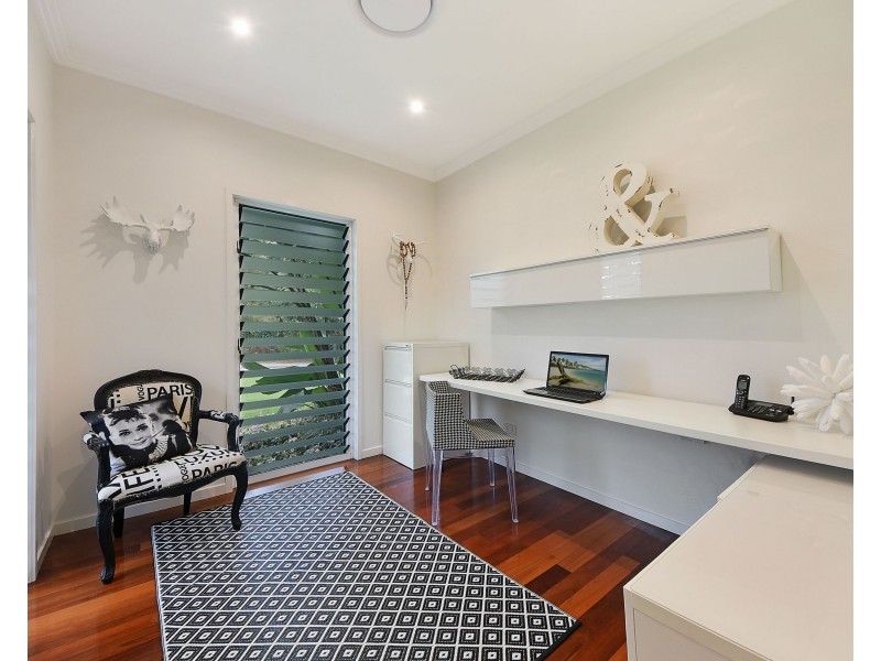 240 Foggs Road, Mount Samson QLD 4520