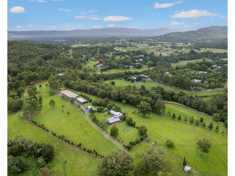 17 Balmoral Road, Draper QLD 4520