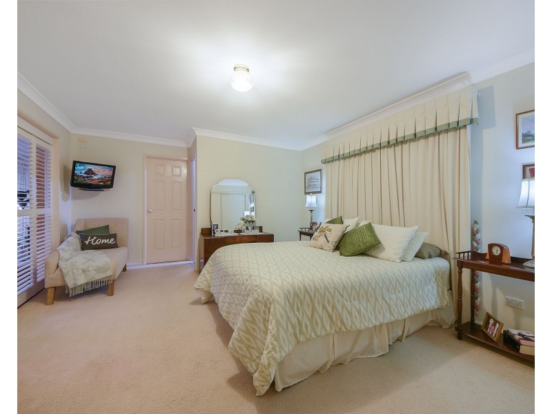 9 Lorenc Place, Bridgeman Downs QLD 4035