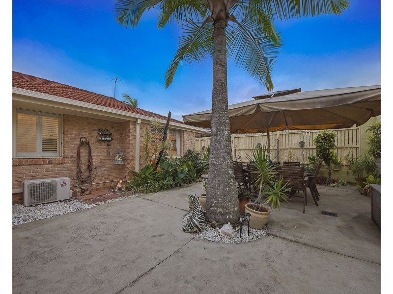 9 Lorenc Place, Bridgeman Downs QLD 4035