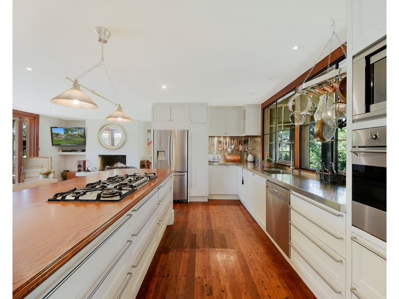 35 Richards Road, Wights Mountain QLD 4520