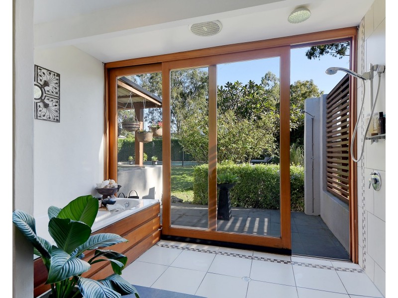 35 Richards Road, Wights Mountain QLD 4520