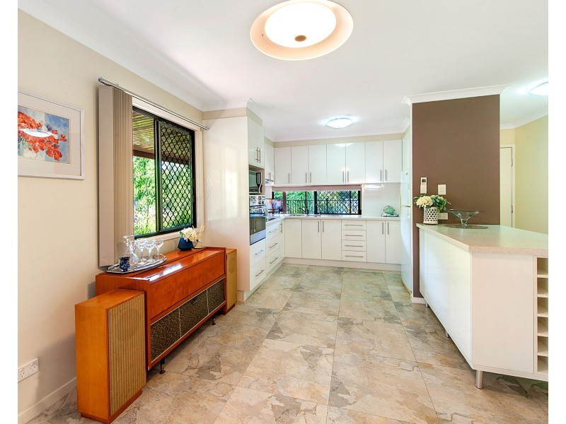 3 Delonix Place, Wights Mountain QLD 4520