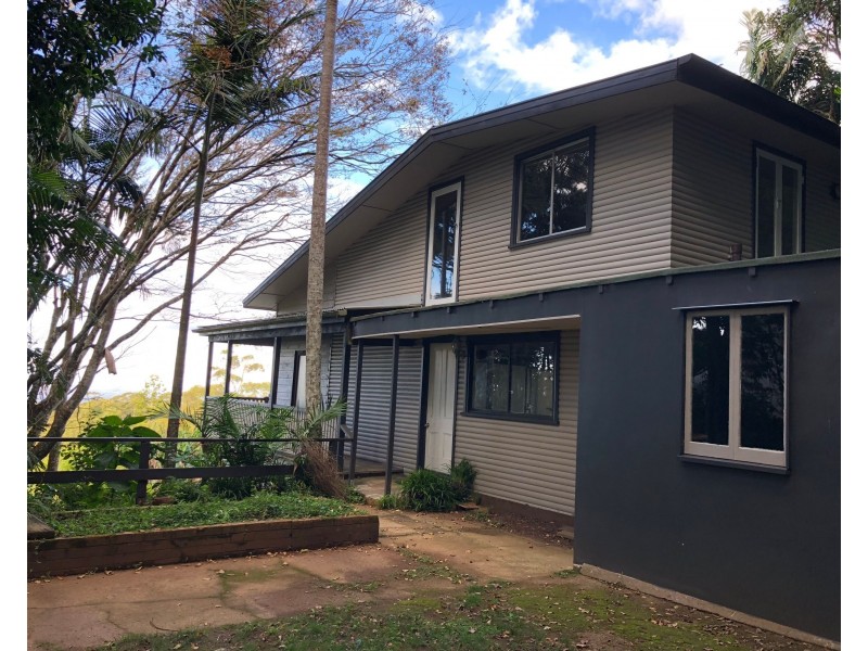 8 Attunga Lane, Mount Glorious QLD 4520