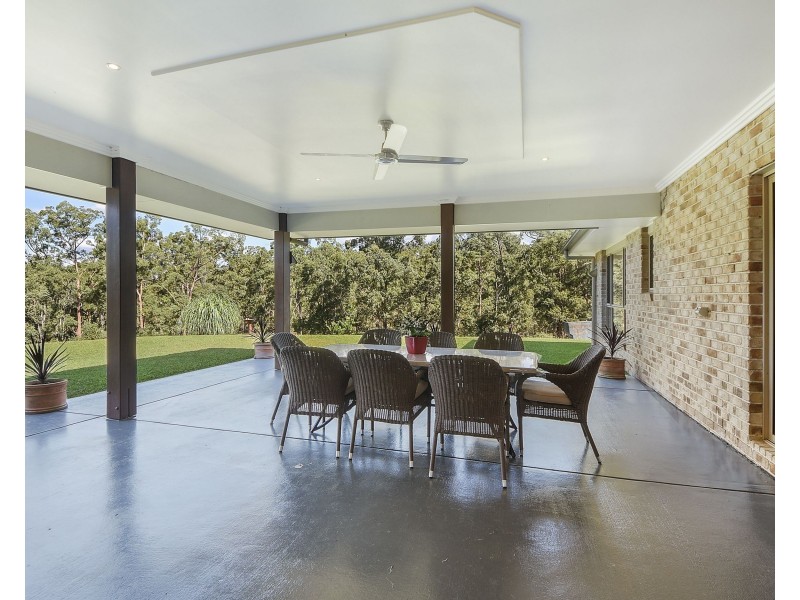 9 Mason Court, Samsonvale QLD 4520