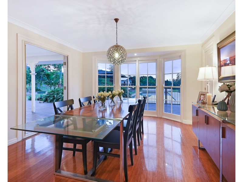 6 Horseshoe Court, Samsonvale QLD 4520