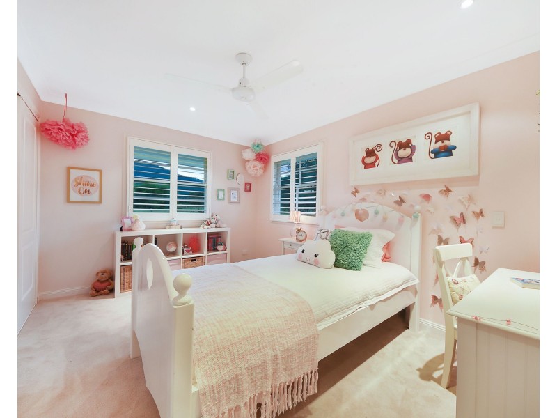 6 Horseshoe Court, Samsonvale QLD 4520