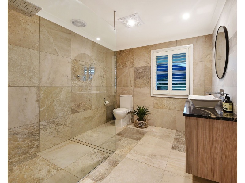 6 Horseshoe Court, Samsonvale QLD 4520