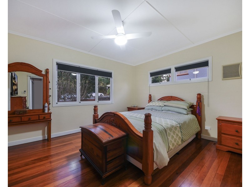 28 Patricks Road, Arana Hills QLD 4054