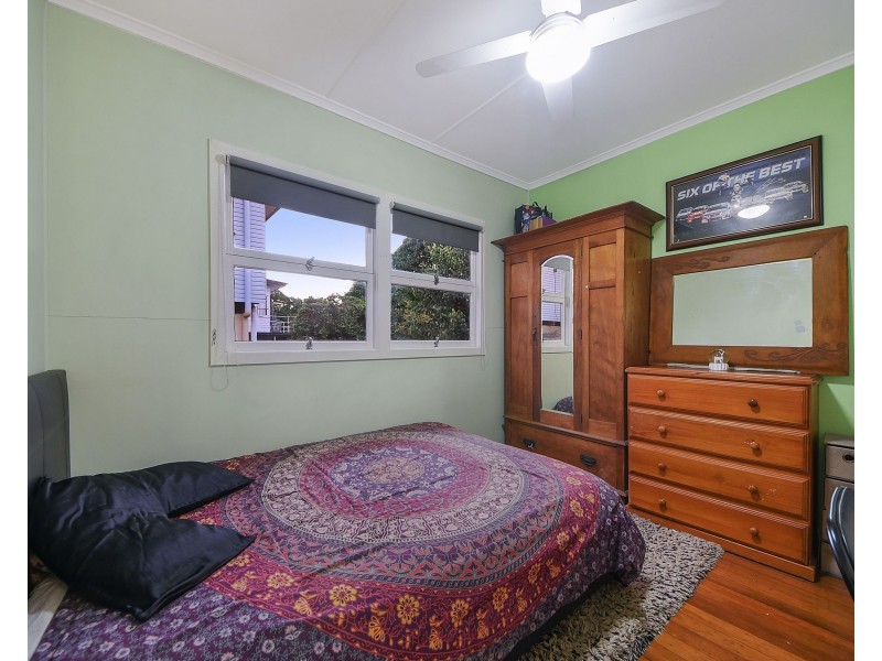 28 Patricks Road, Arana Hills QLD 4054