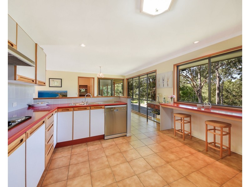 3 Fitzgerald Court, Clear Mountain QLD 4500