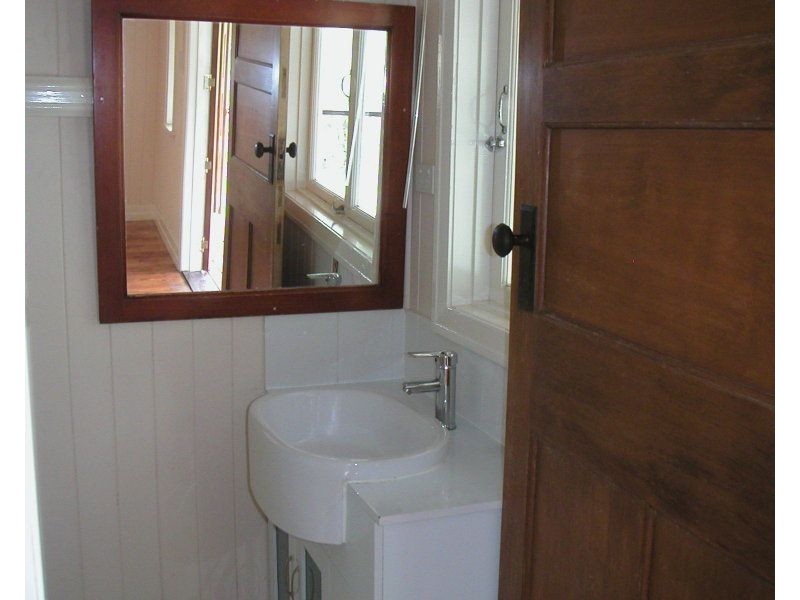 Camp Mountain QLD 4520