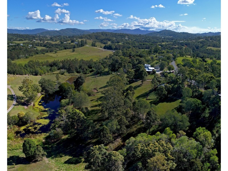 797 Bunya Road, Draper QLD 4520