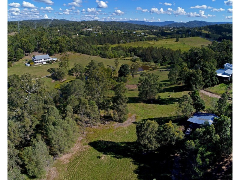 797 Bunya Road, Draper QLD 4520