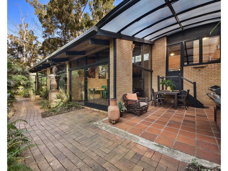 10 View Street, Mount Nebo QLD 4520