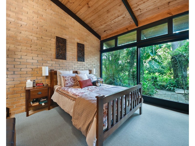 10 View Street, Mount Nebo QLD 4520