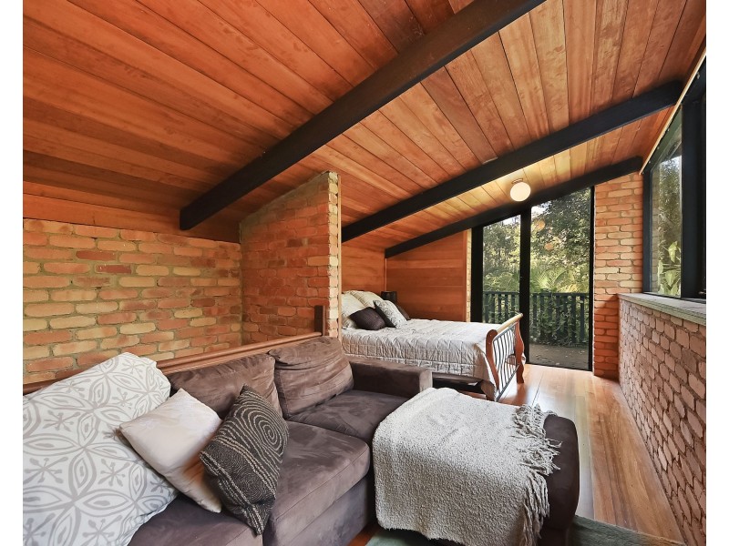 10 View Street, Mount Nebo QLD 4520