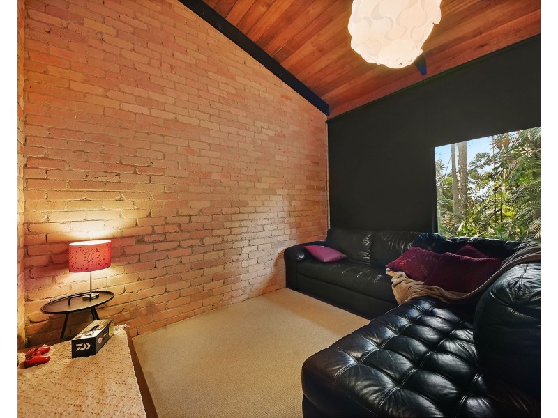 10 View Street, Mount Nebo QLD 4520