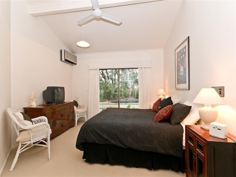 18 Nullamanna Road, Samford QLD 4520