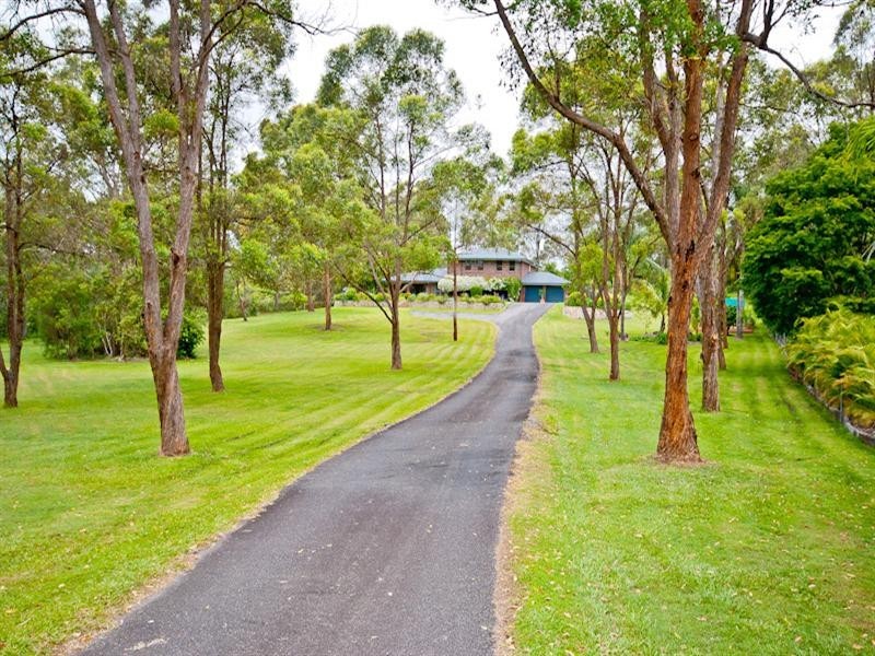 11 Barker Street, Cashmere QLD 4500