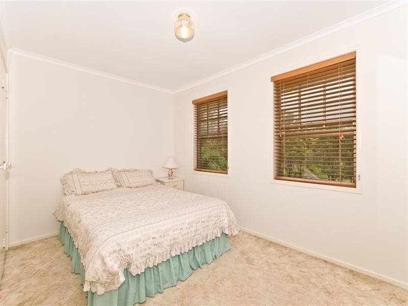 11 Barker Street, Cashmere QLD 4500