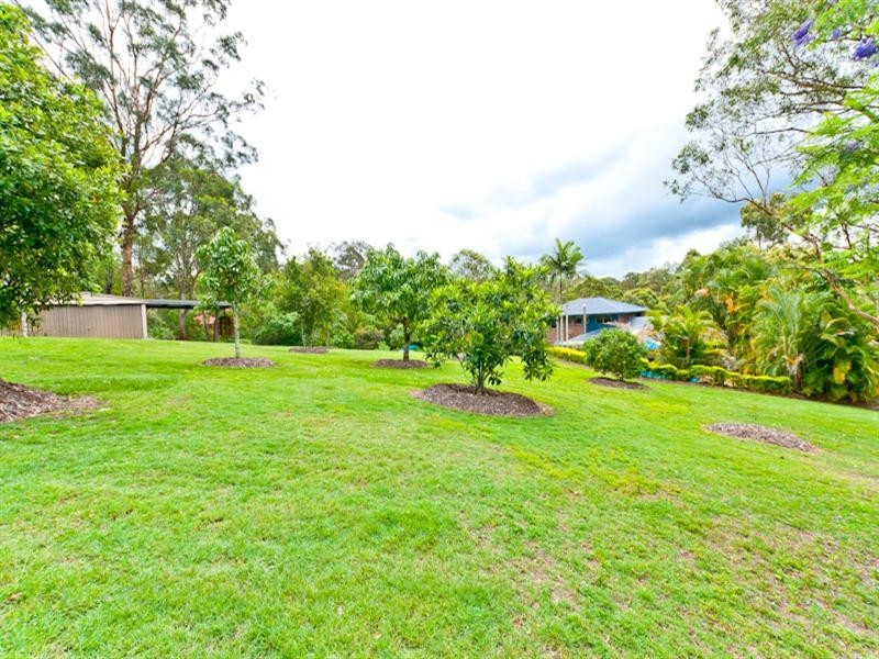 11 Barker Street, Cashmere QLD 4500
