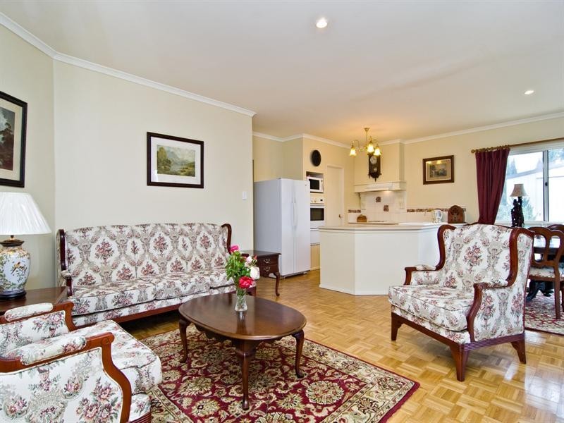 4 Riverine Court, Samford QLD 4520