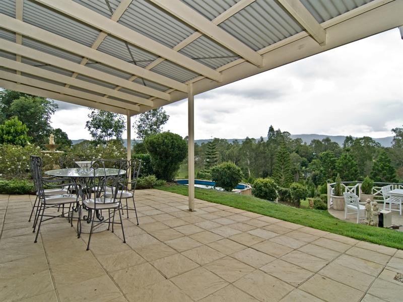 4 Riverine Court, Samford QLD 4520