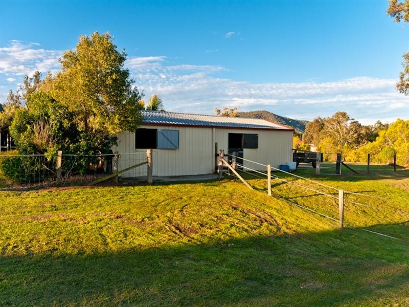 3 Pagewood Court, Samford QLD 4520