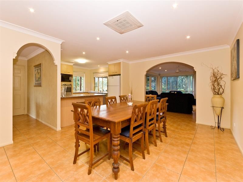 3 Pagewood Court, Samford QLD 4520