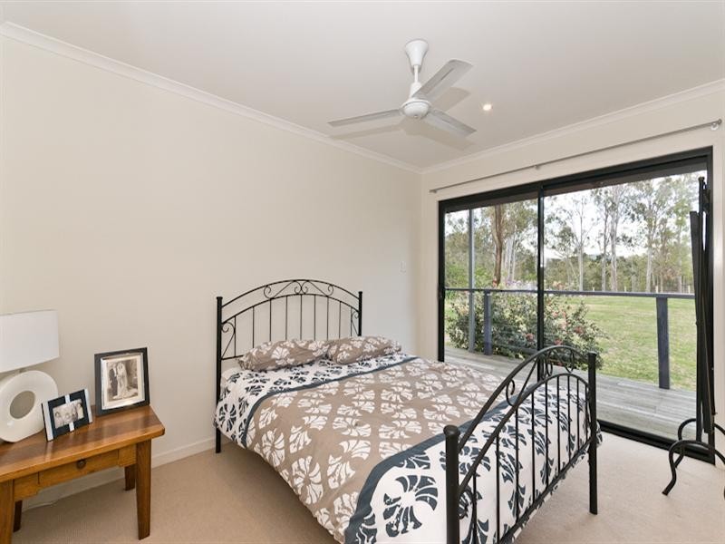 63 Kareela Drive, Samford QLD 4520
