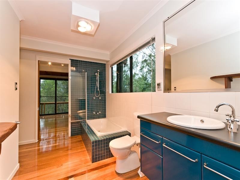 32 Maragani Court, Samford QLD 4520