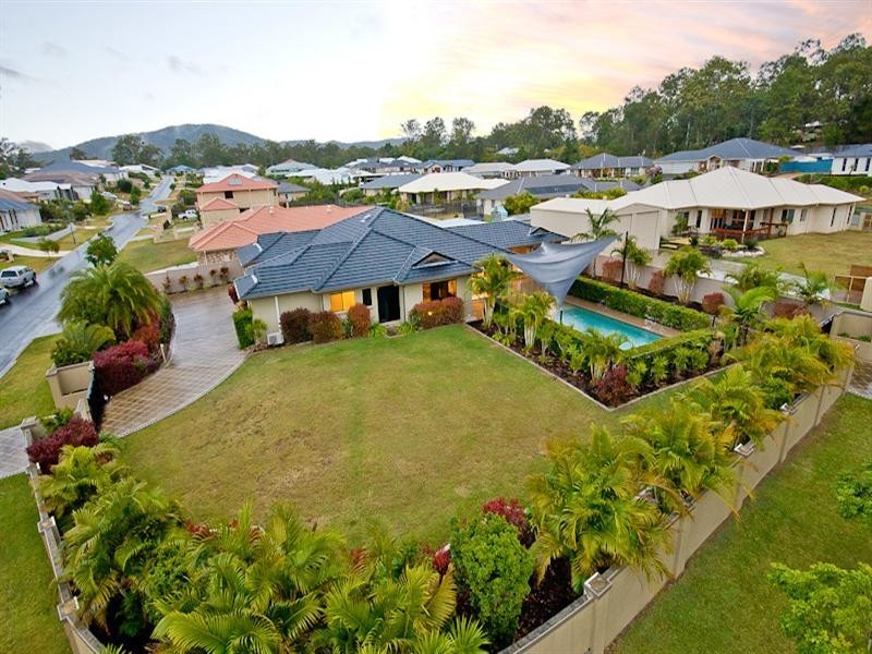 2 Chalmers Court, Samford QLD 4520