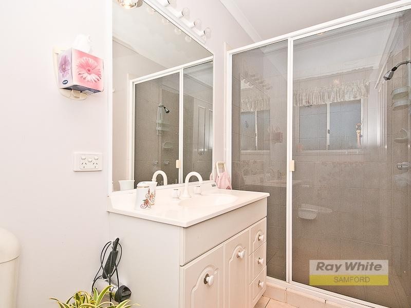 9 Riverine Court, Samford Valley QLD 4520