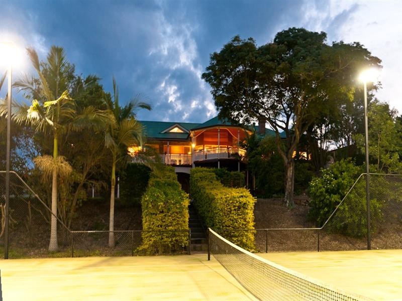 48 Honeywood Court, Samford QLD 4520