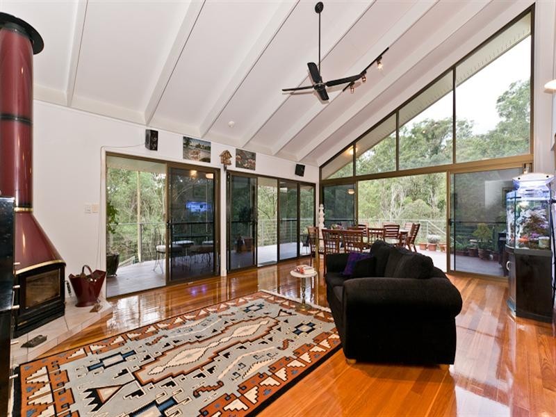 22 Pinedale Road, Cashmere QLD 4500