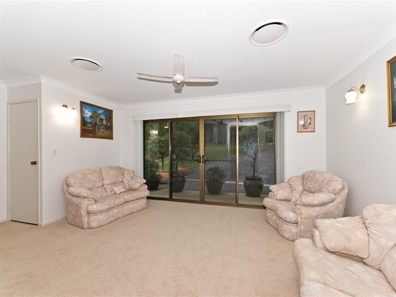 22 Pinedale Road, Cashmere QLD 4500