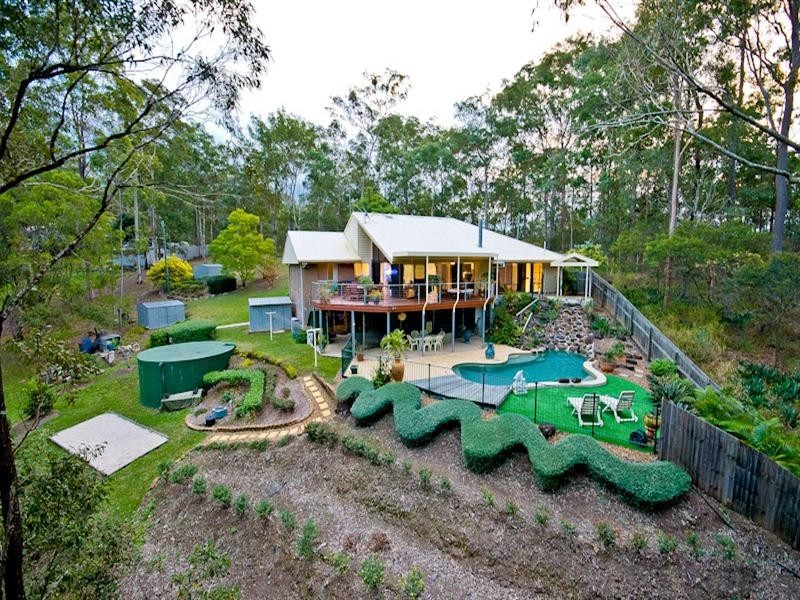 22 Pinedale Road, Cashmere QLD 4500