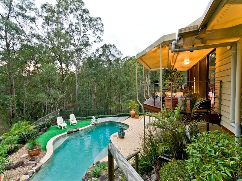 22 Pinedale Road, Cashmere QLD 4500