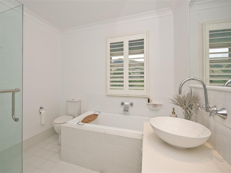 6 Horseshoe Court, Samford QLD 4520