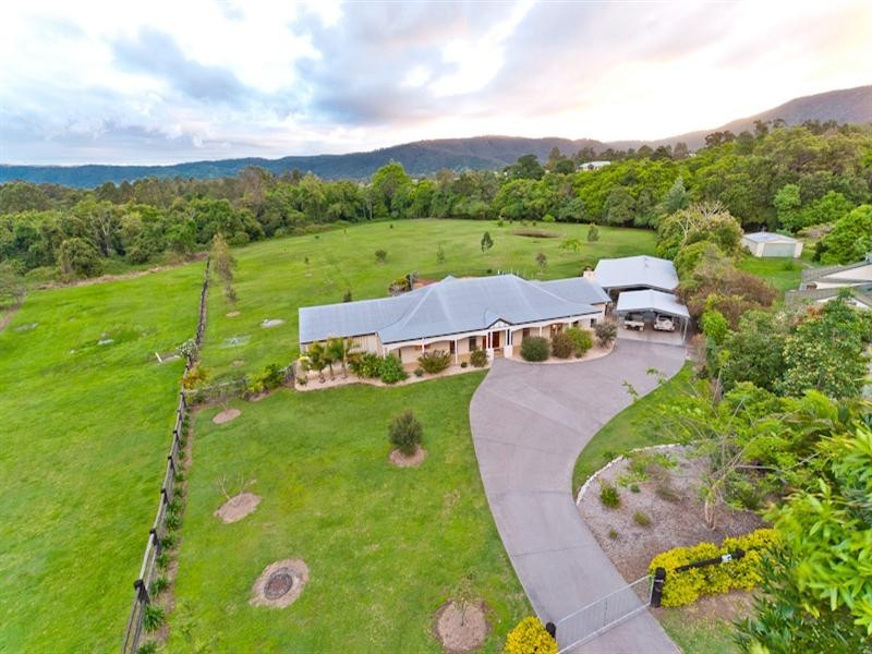 32 Castlewood Court, Samford QLD 4520